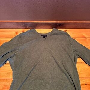 Banana Republic Green V-Neck Sweater